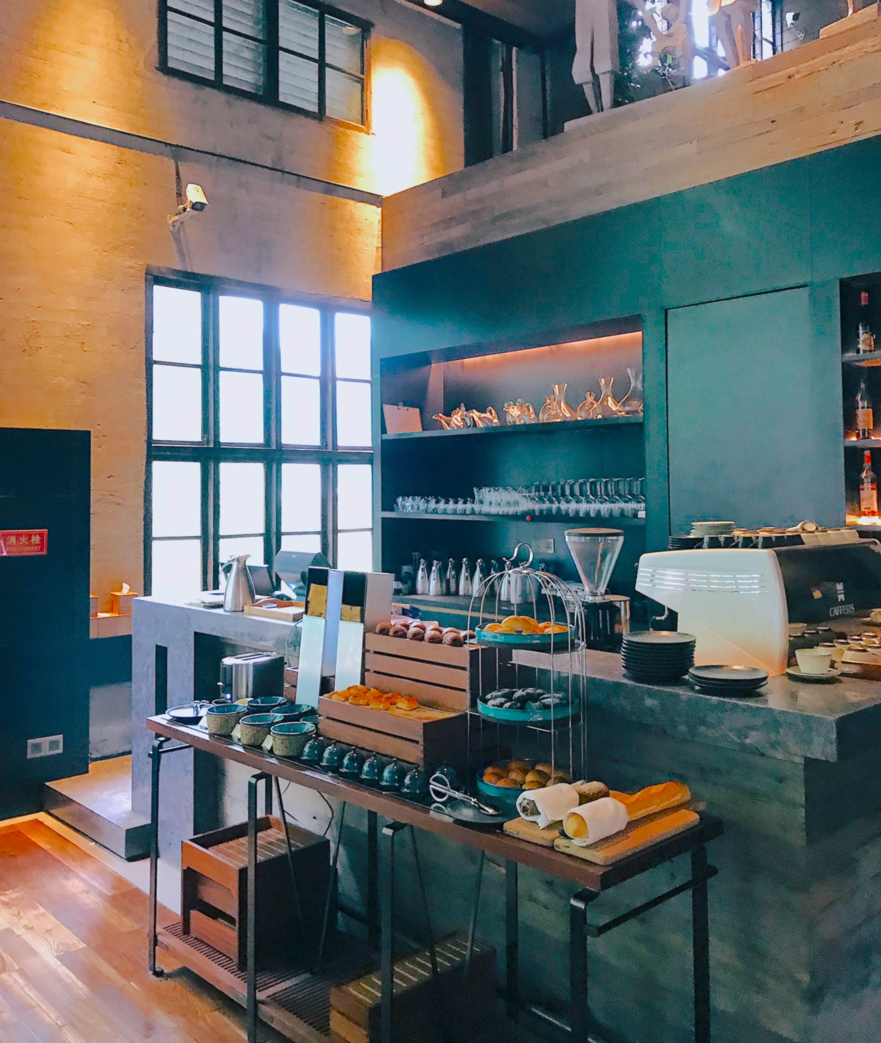 The Early Bird Cafe